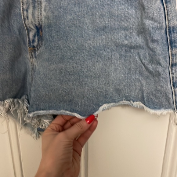 Abrand high waisted jean shorts - Picture 2 of 9